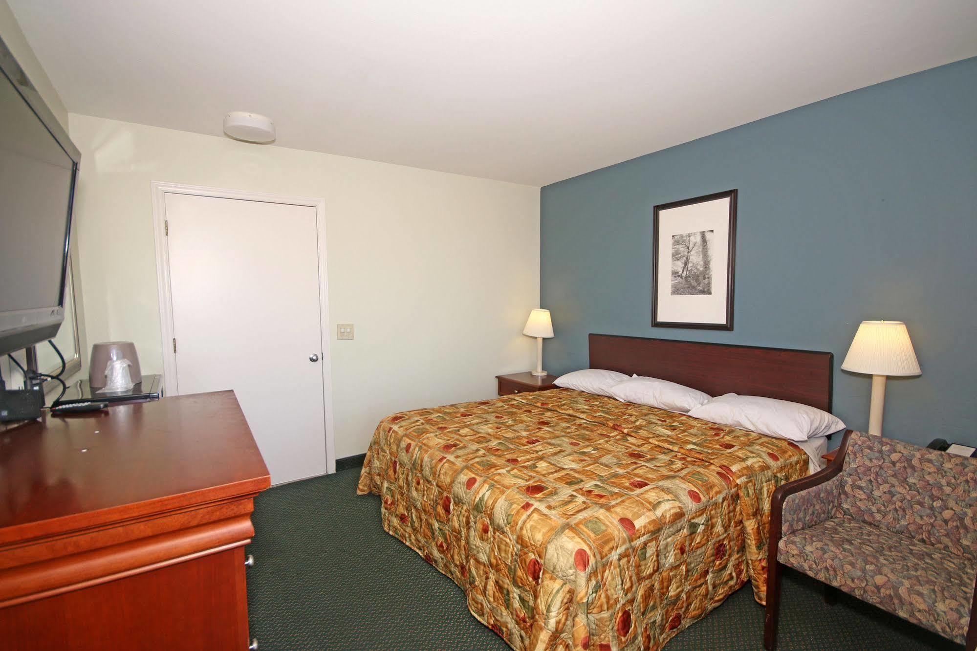 Royal Inn And Suites Charlotte Airport Dış mekan fotoğraf