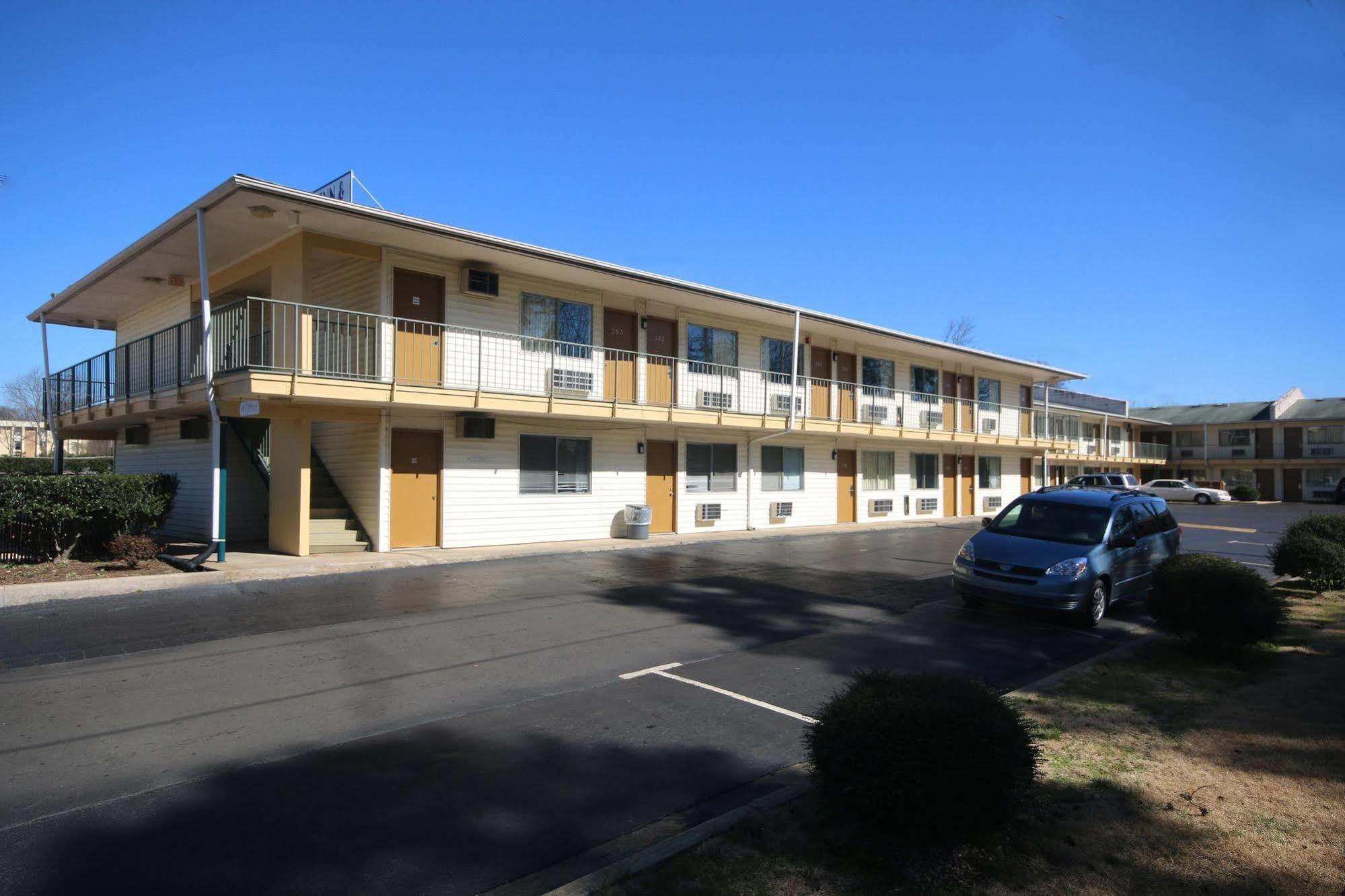 Royal Inn And Suites Charlotte Airport Dış mekan fotoğraf