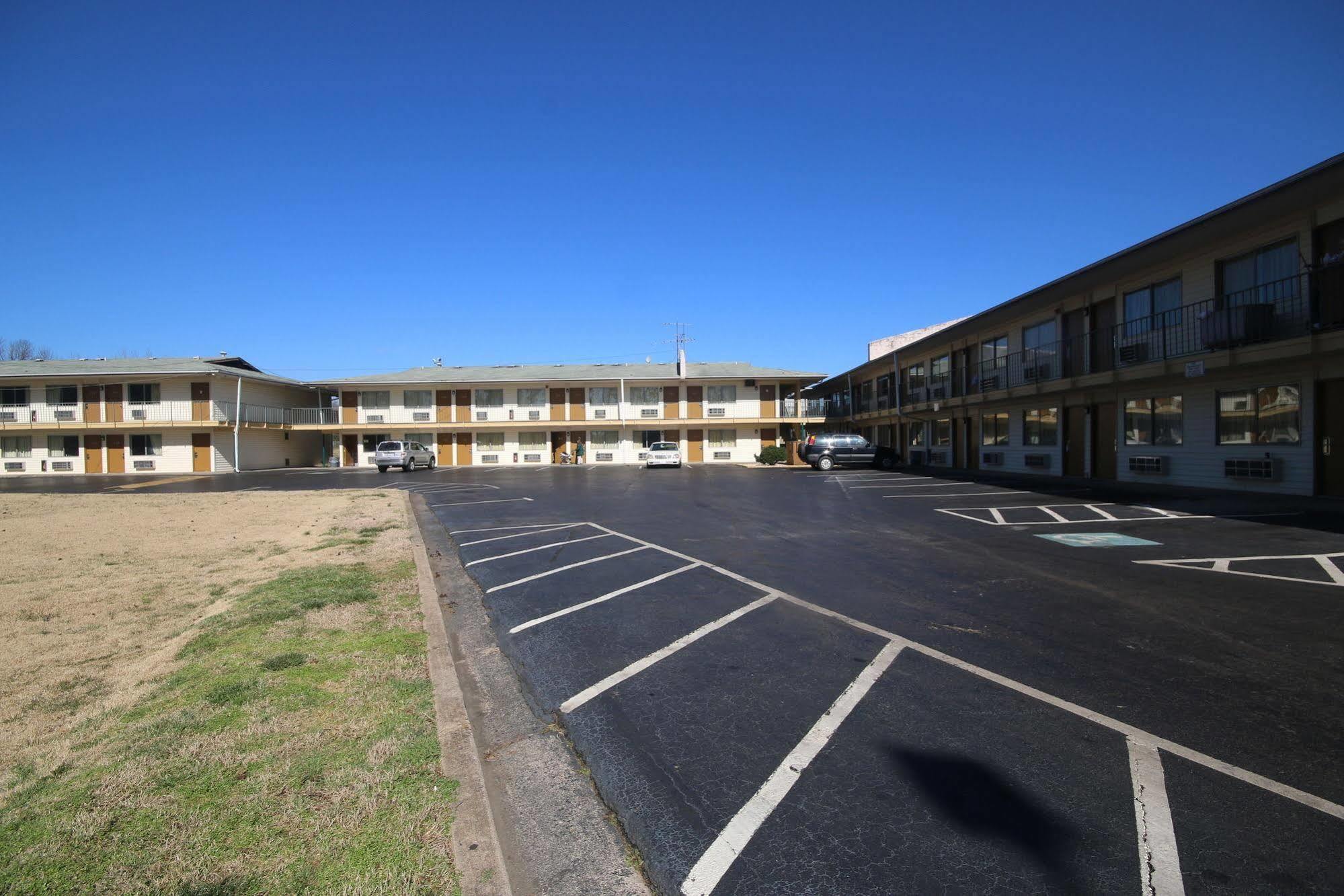 Royal Inn And Suites Charlotte Airport Dış mekan fotoğraf