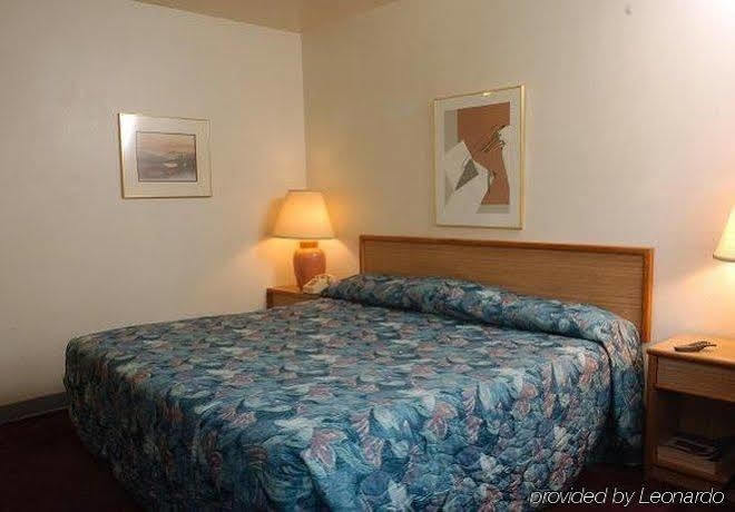 Royal Inn And Suites Charlotte Airport Dış mekan fotoğraf